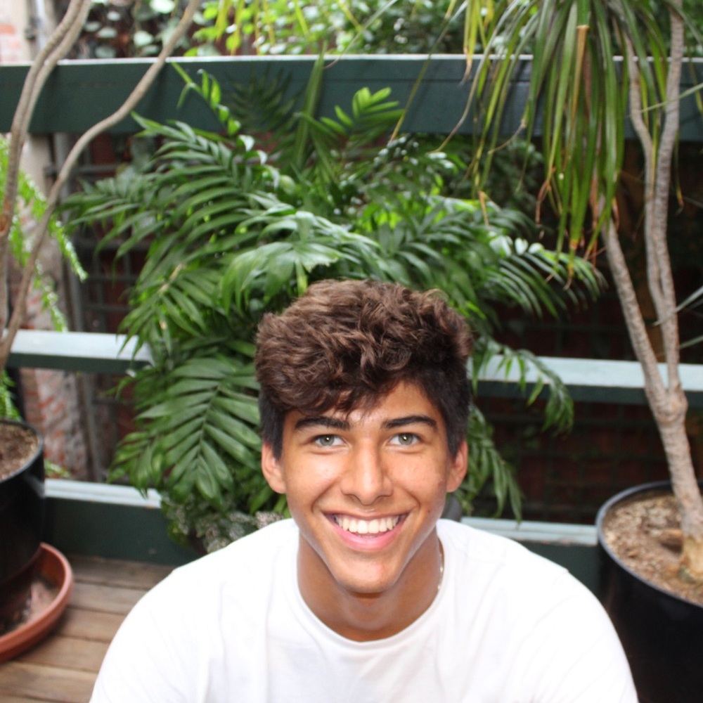 Meet your Posher, Daniel